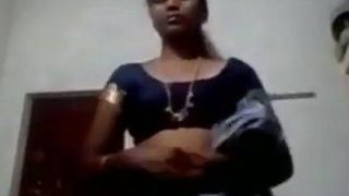 xxx desi Saree stripping Tamil maami