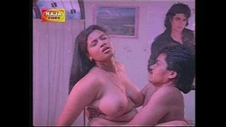 xxx desi बड़े बूब्स वाली हॉट मल्लू देसी सेक्स क्लिप