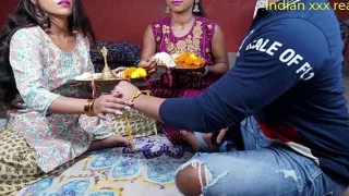 xxx desi रक्षाबंधन के दिन भाई बहन की चुदाई वीडियो