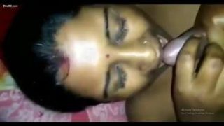 xxx desi रात में नंगी हरकतों से चुदाई का मूड बनाते पति पत्नी