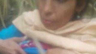 xxx desi Outdoor desi exposure video